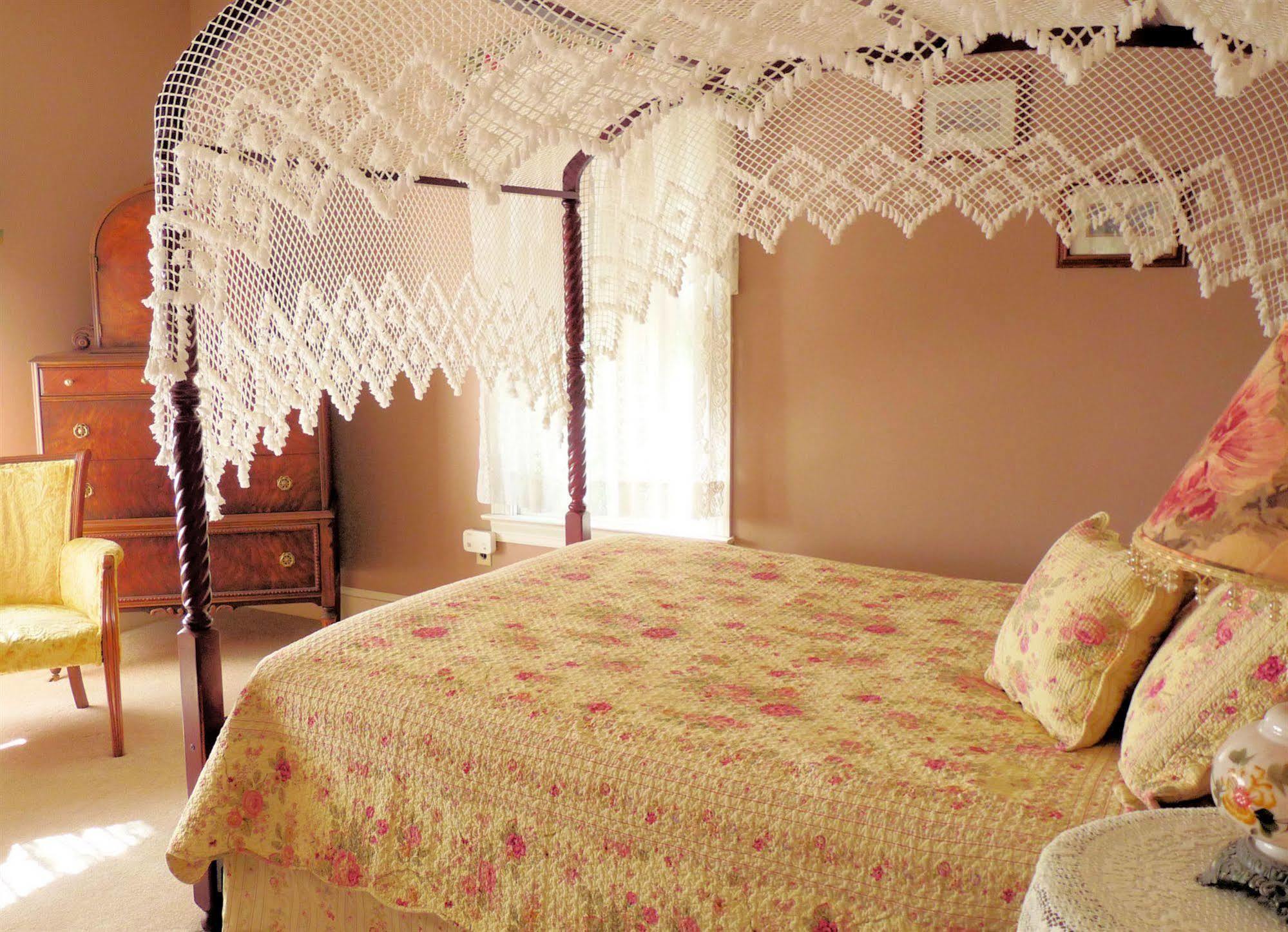 J. D. Thompson Inn Bed And Breakfast Tuckerton Chambre photo